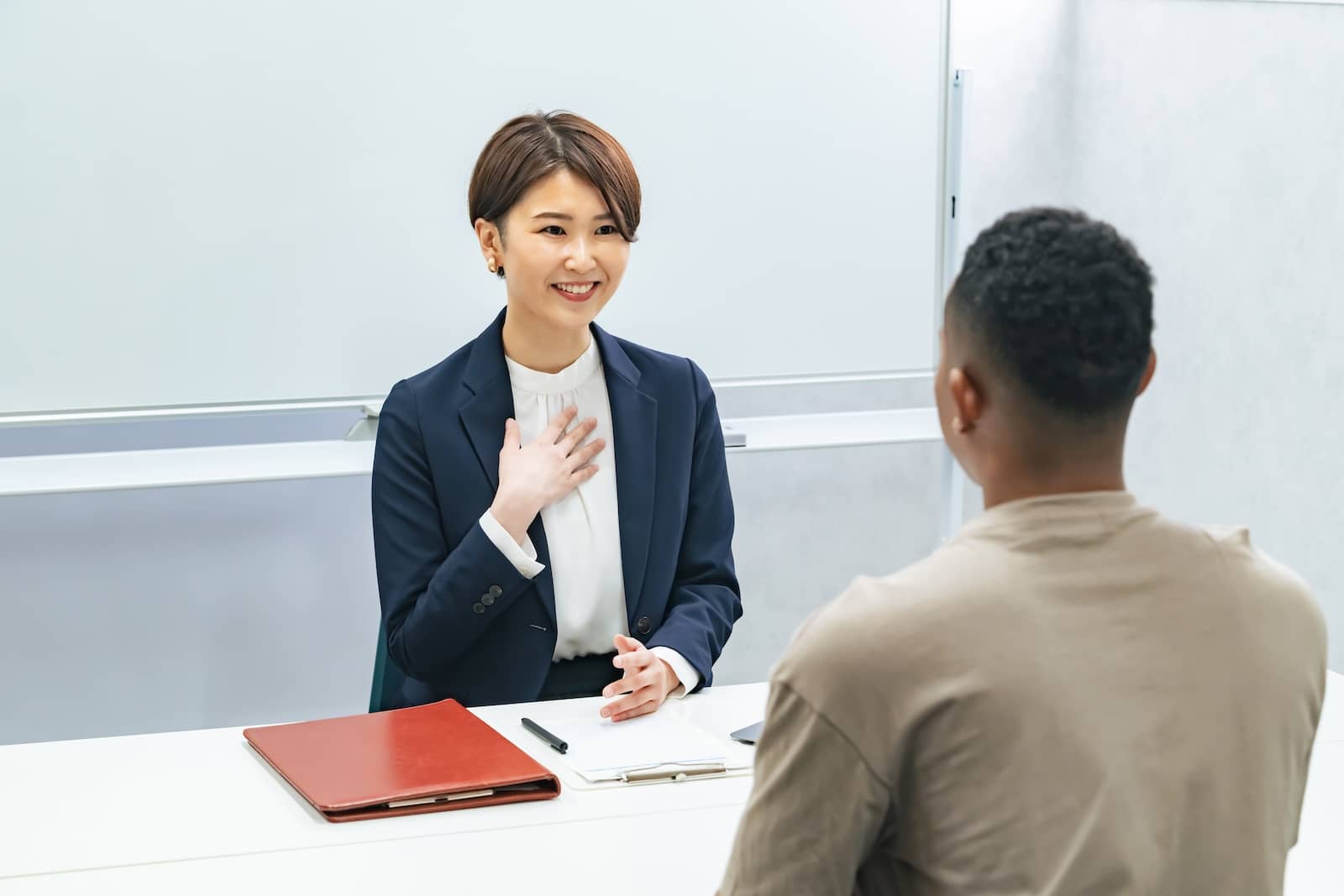 Rare Languages, Capital Linguists